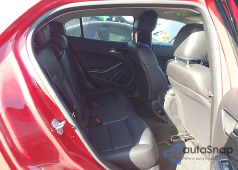 2015 Mercedes-Benz Gla 250 4Matic из США, поврежденный, VIN WDCTG4GB4FJ072128